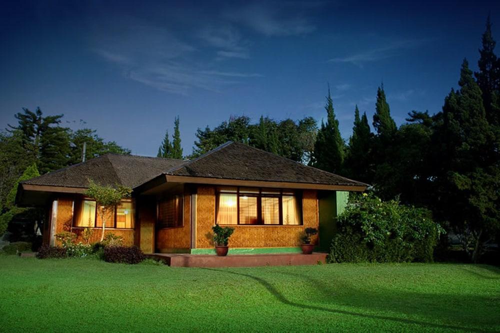 Sari Ater Hotel & Resort Ciater Exterior photo